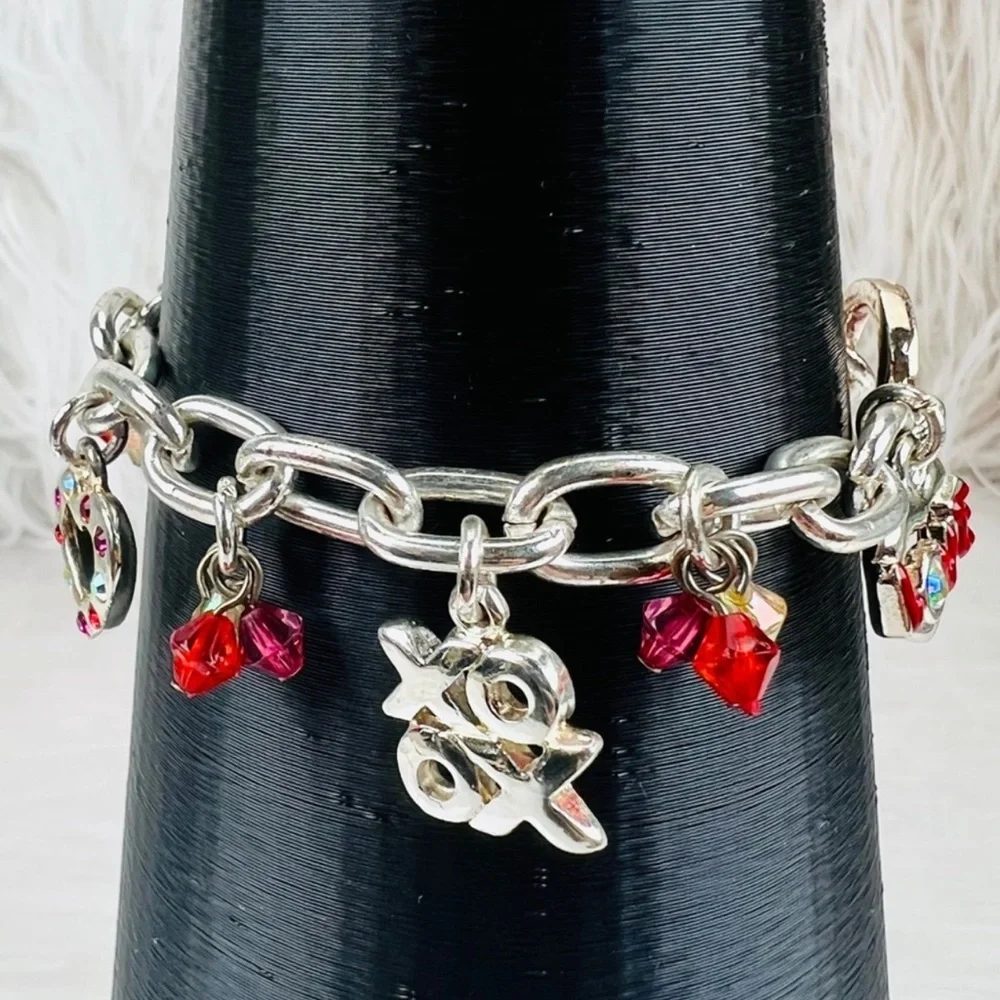 Silvertone and red charm Valentine, be mine heart small costume bracelet